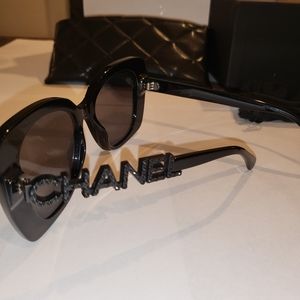 Authentic Chanel Logo Sunglasses!!